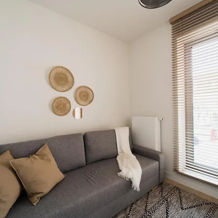Apart - Mlyn Maria - Building Near Odra - Private Parking Apartment Breslau